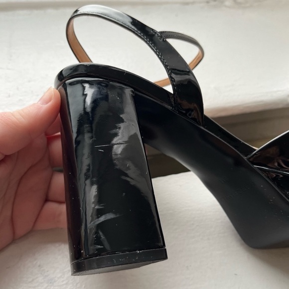 Marc Fisher Nazria Platform Pump - Picture 7 of 8